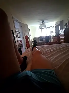 Snapshot of Rzemtsefg chatting on October 3, 5:36 pm Rzemtsefg online show from October 3, 5:36 pm