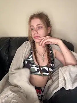 VioletxBlue online show from January 7, 1:16 pm