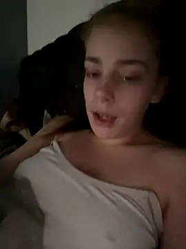 VioletxBlue online show from November 6, 1:26 pm