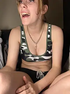 VioletxBlue online show from April 25, 10:51 pm