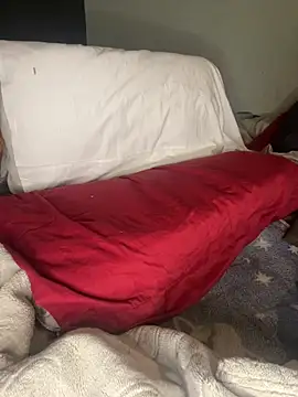 VioletxBlue online show from February 17, 8:50 pm