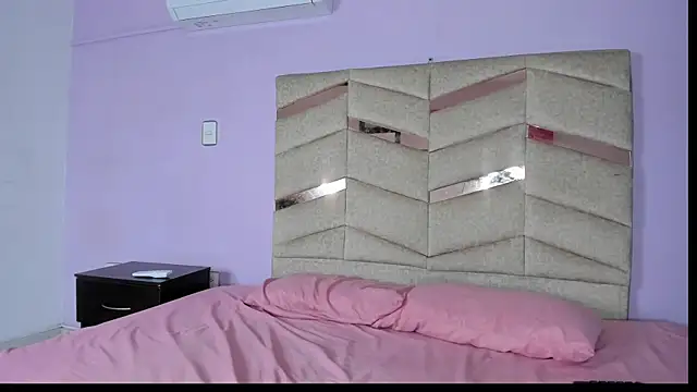 RubiSharqui  online show from February 22, 12:18 pm