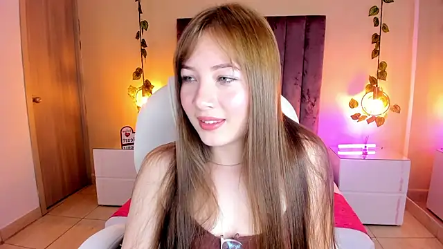 Dahlia Rousse online show from September 10, 9:03 pm