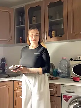 Snapshot of gi_grahams chatting on November 5, 7:17 pm gi grahams online show from November 5, 7:17 pm