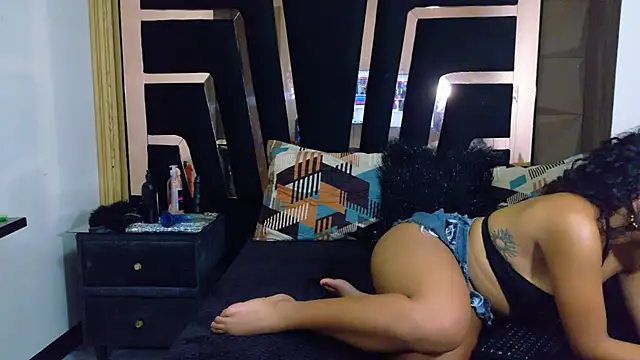 Snapshot of SolEvanss chatting on November 20, 3:51 am SolEvanss online show from November 20, 3:51 am