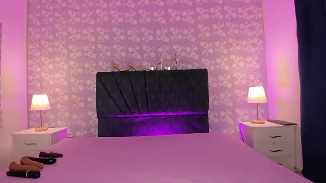 SalomeSimonz online show from March 21, 7:29 pm