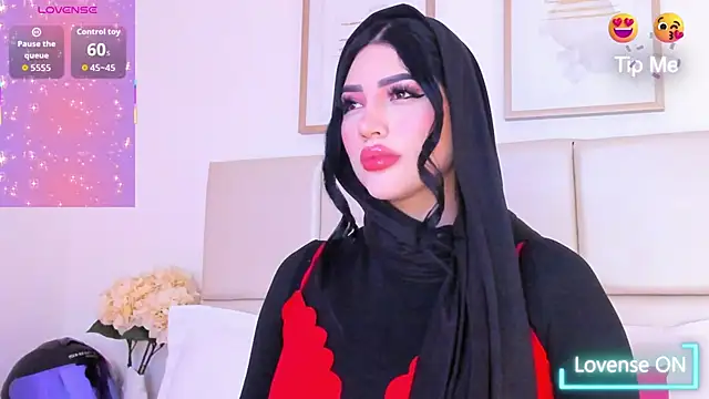 taylorsmiiith  online show from March 21, 9:19 pm