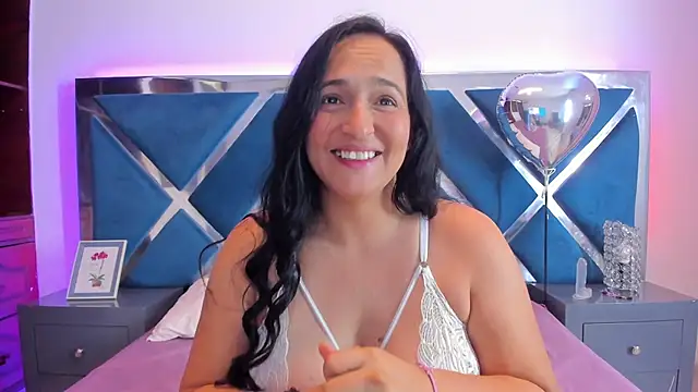 LucineArias online show from March 4, 7:54 pm