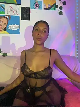 Snapshot of ElectraaJoness chatting on July 19, 2:31 am ElectraaJoness online show from July 19, 2:31 am