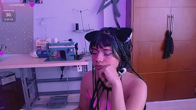 Mattilda 18 online show from October 9, 6:52 pm