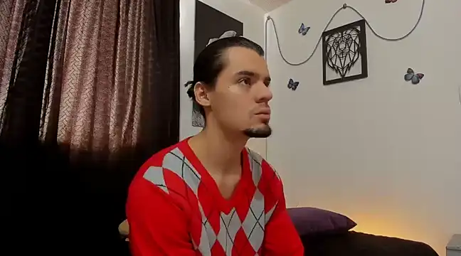 Snapshot of maxi_styles chatting on February 24, 7:41 pm maxi styles online show from February 24, 7:41 pm