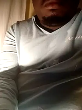 Snapshot of Dube501 chatting on March 7, 6:33 pm Dube501 online show from March 7, 6:33 pm