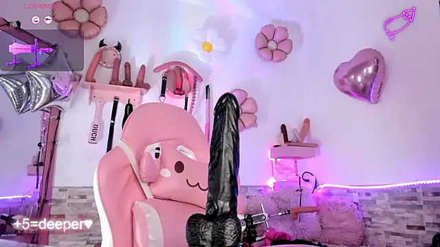 amyswallow7 online show from December 17, 11:59 am