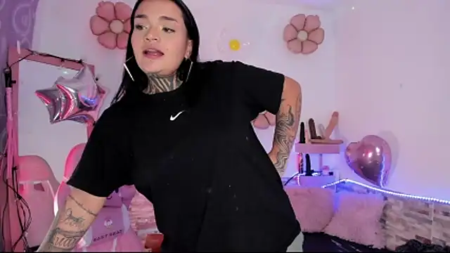 amyswallow7 online show from November 30, 12:22 am