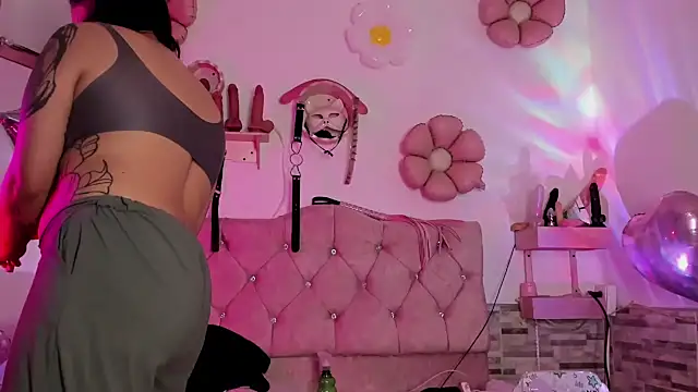 amyswallow7 online show from November 2, 12:48 am