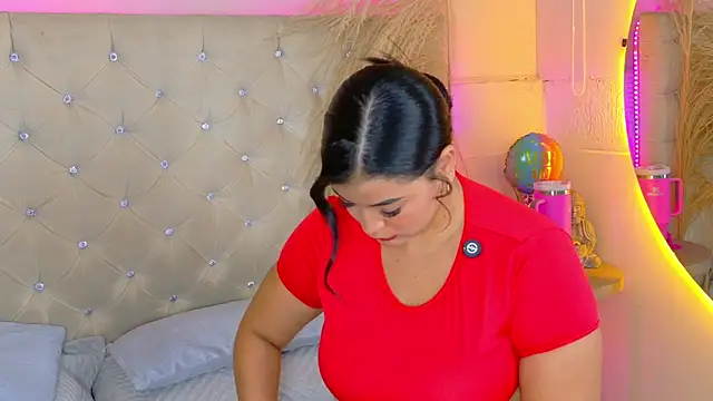 AlynAllen online show from April 1, 7:00 pm