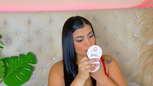 AlynAllen online show from March 25, 5:56 pm