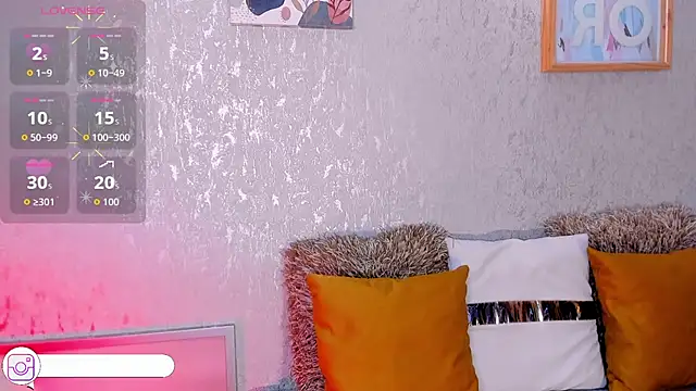 Luxury Woman online show from February 18, 2:53 am