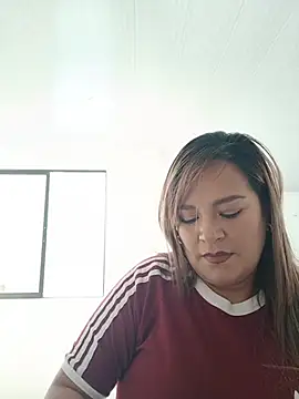 Elise-Leyton online show from June 15, 4:28 pm