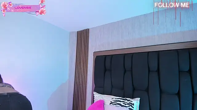 Elise-Leyton online show from January 9, 7:43 pm