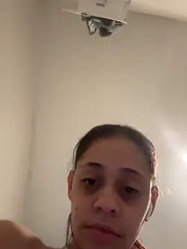 sammiebaby online show from February 8, 7:15 am