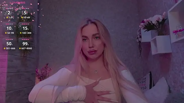 Mika Rayy online show from October 13, 6:31 pm