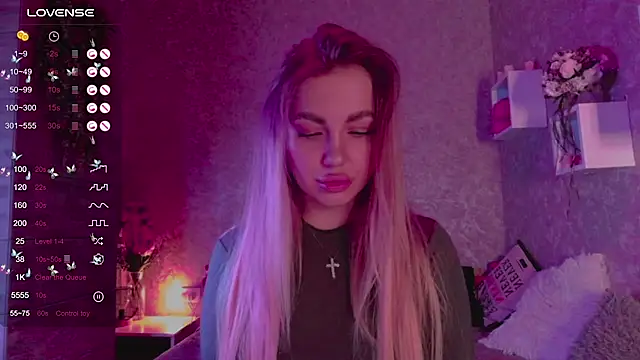 Mika Rayy online show from March 22, 5:52 pm