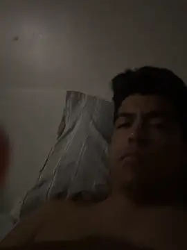 estremo06 online show from March 7, 10:15 pm