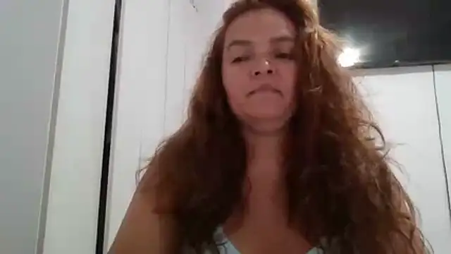 squirtlatinx online show from May 16, 1:59 am