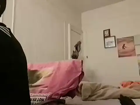 Snapshot of BaByArM81 chatting on March 3, 4:21 am BaByArM81 online show from March 3, 4:21 am