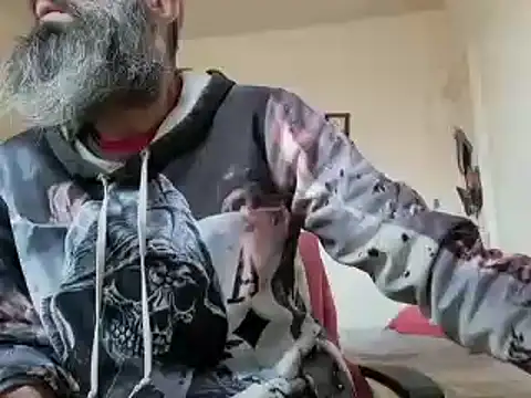 Snapshot of BaByArM81 chatting on March 12, 9:13 pm BaByArM81 online show from March 12, 9:13 pm