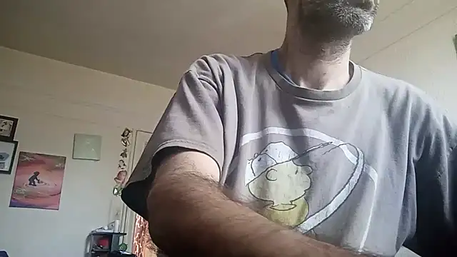 Snapshot of BaByArM81 chatting on June 9, 6:09 pm BaByArM81 online show from June 9, 6:09 pm