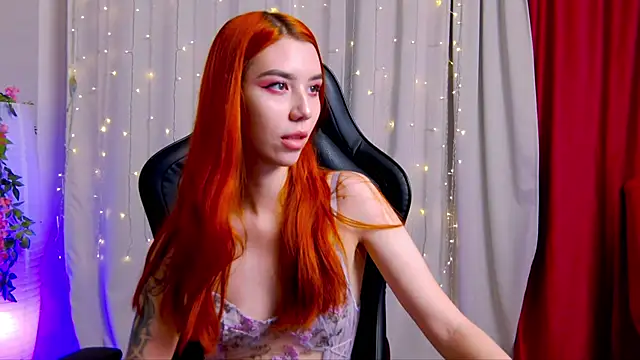 Amelia skyy online show from October 8, 1:01 pm