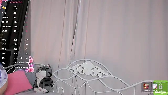 Amelia skyy online show from March 25, 2:44 am