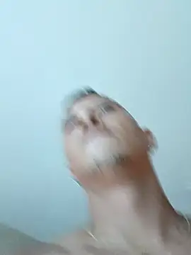 Andrexlupe online show from February 23, 8:20 pm