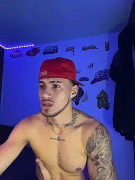Snapshot of Neymar_jr11-collinss chatting on October 9, 11:05 pm Neymar jr11-collinss online show from October 9, 11:05 pm