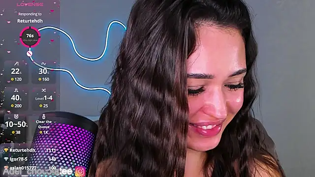 Snapshot of Alinka_chocolat chatting on January 14, 6:56 am Alinka chocolat online show from January 14, 6:56 am