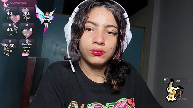 Lovelyamyy online show from November 7, 1:15 pm