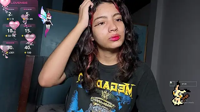 Lovelyamyy online show from November 3, 9:18 pm