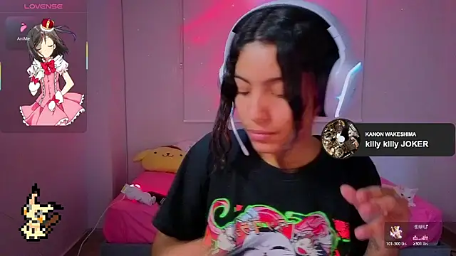 Lovelyamyy online show from January 6, 11:53 pm