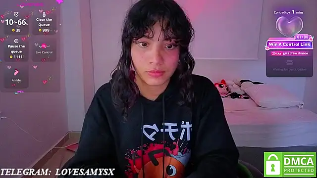 Lovelyamyy online show from April 10, 6:31 am