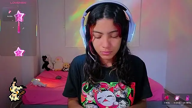 Lovelyamyy online show from December 22, 12:00 am