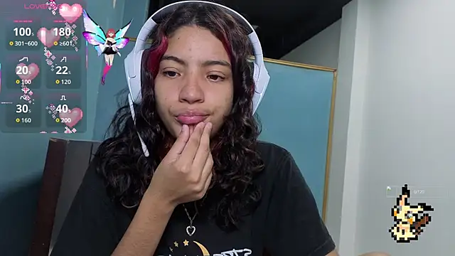 Lovelyamyy online show from October 22, 1:54 pm