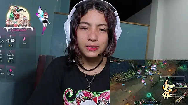 Lovelyamyy online show from November 16, 11:08 pm