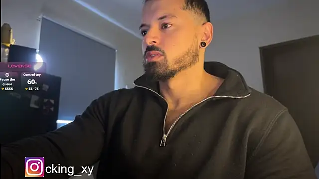 Snapshot of Lucasfit24 chatting on October 9, 1:44 pm Lucasfit24 online show from October 9, 1:44 pm