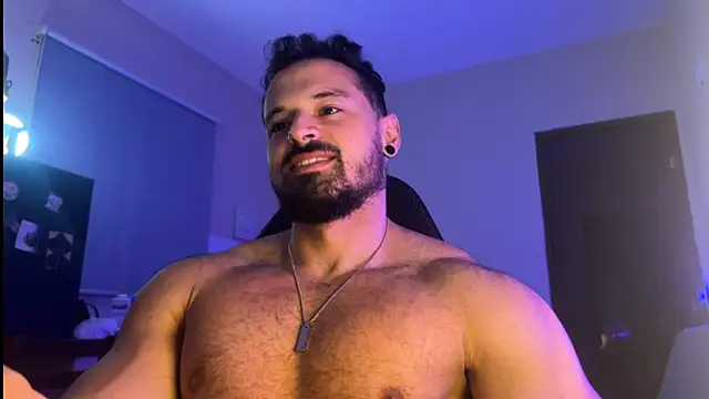 Snapshot of Lucasfit24 chatting on November 25, 2:34 am Lucasfit24 online show from November 25, 2:34 am