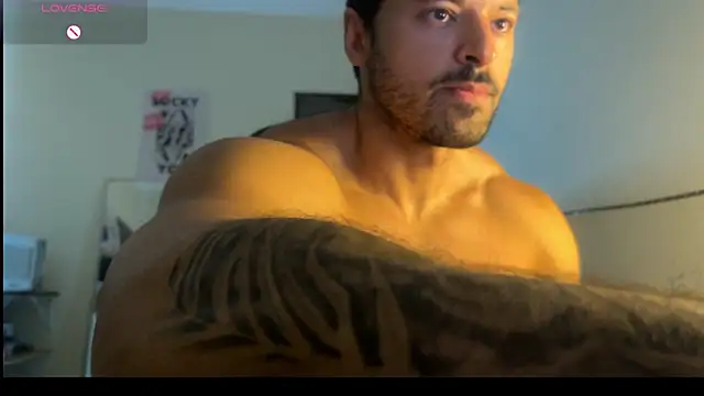 Lucasfit24 online show from March 4, 2:14 pm