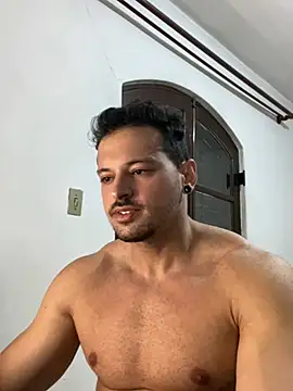 Snapshot of Lucasfit24 chatting on March 13, 12:02 pm Lucasfit24 online show from March 13, 12:02 pm