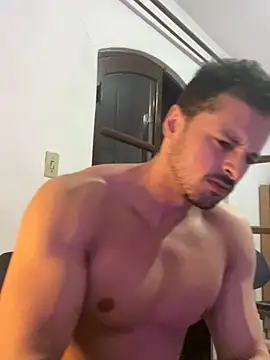 Snapshot of Lucasfit24 chatting on March 16, 11:59 pm Lucasfit24 online show from March 16, 11:59 pm
