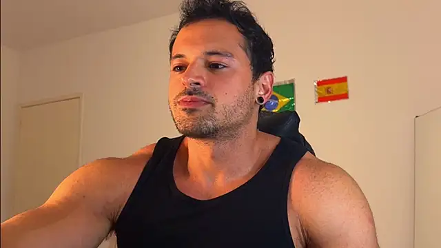 Snapshot of Lucasfit24 chatting on July 7, 2:14 am Lucasfit24 online show from July 7, 2:14 am
